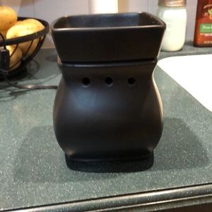 Scentsy warmer